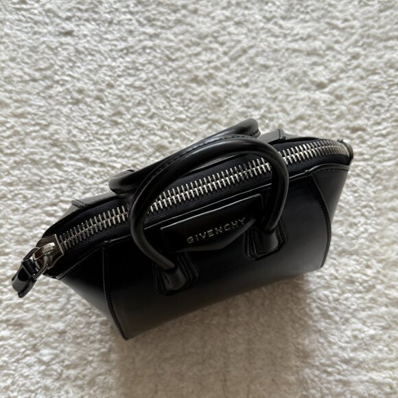 [NEW] GIVENCHY Mini Antigona bag in Box leather - Picture 4 of 6